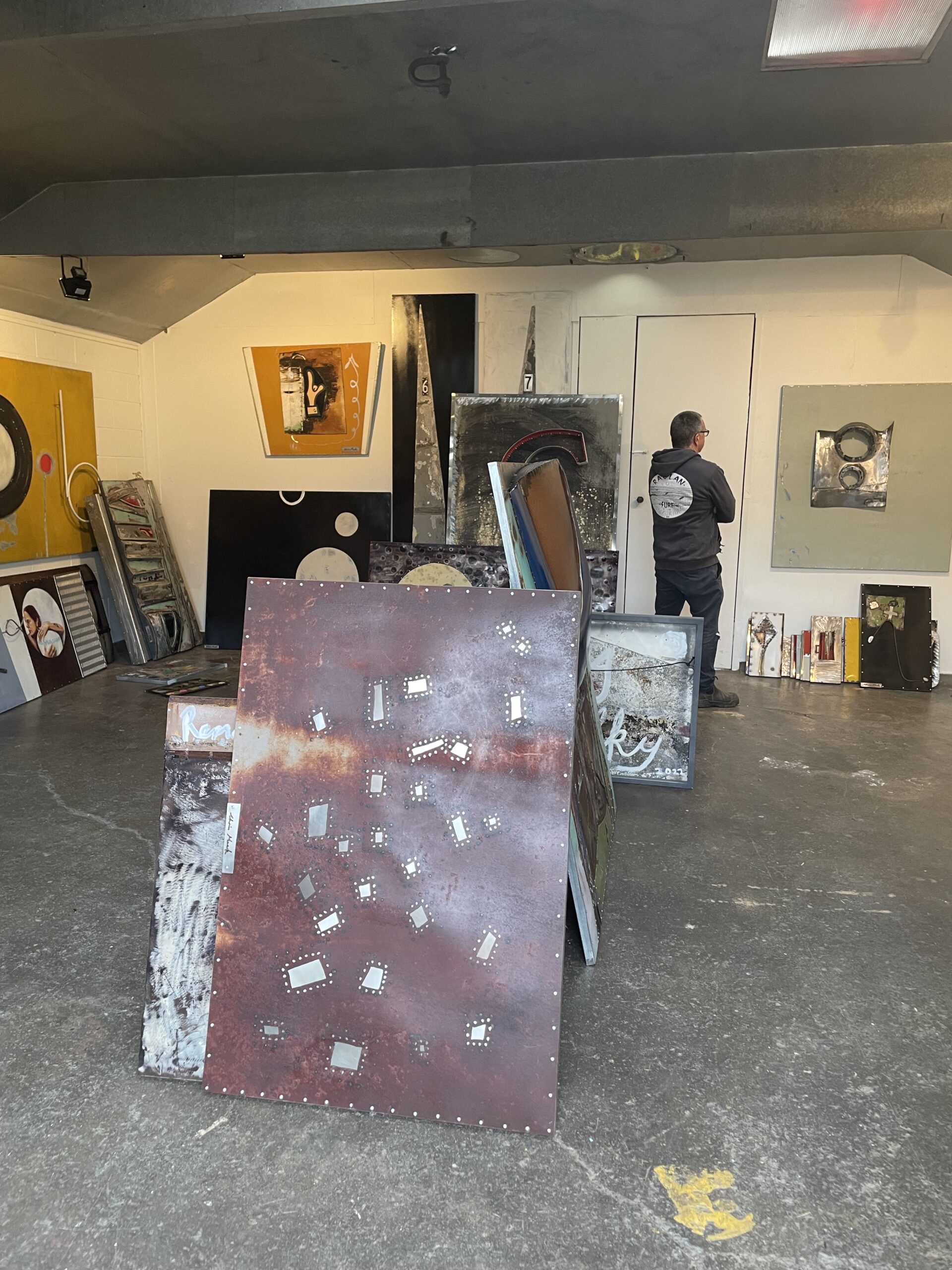 d31fe028-b673-47df-956b-37da6008a699-field_28-Chris Meek - photo